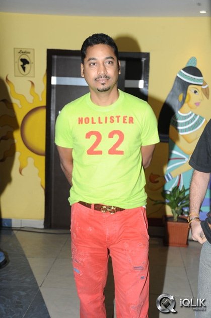 Celebrities-at-Romeo-Movie-Premiere-Show